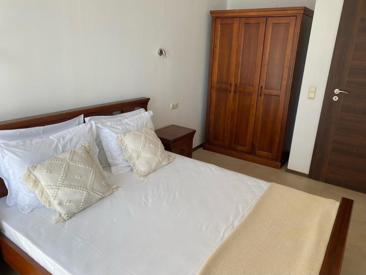 Port Balchik Apartment Bagian luar foto