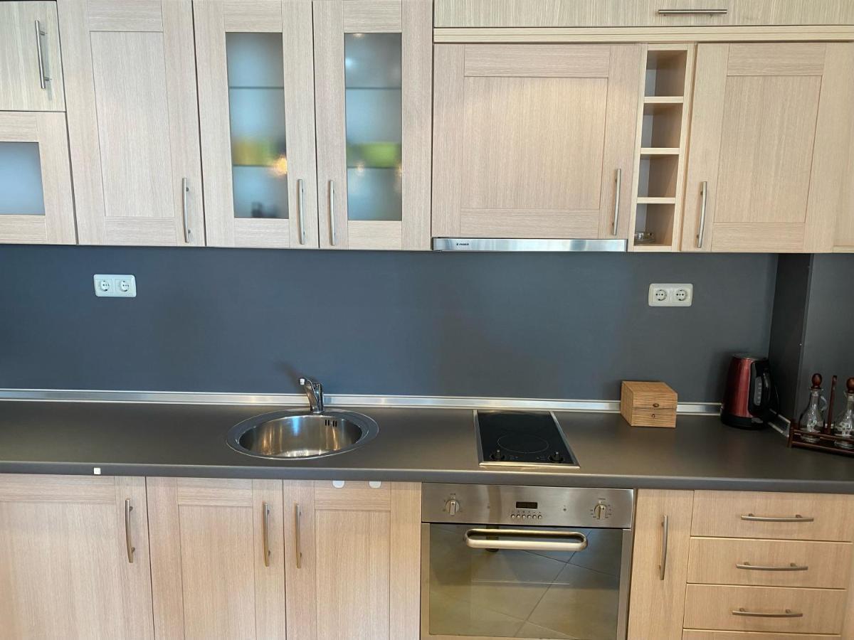 Port Balchik Apartment Bagian luar foto