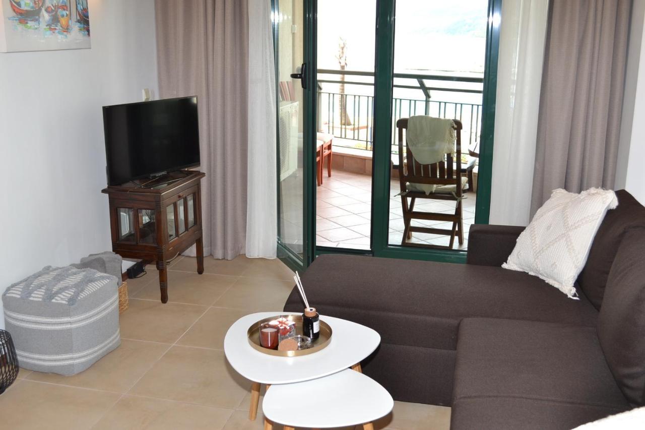 Port Balchik Apartment Bagian luar foto