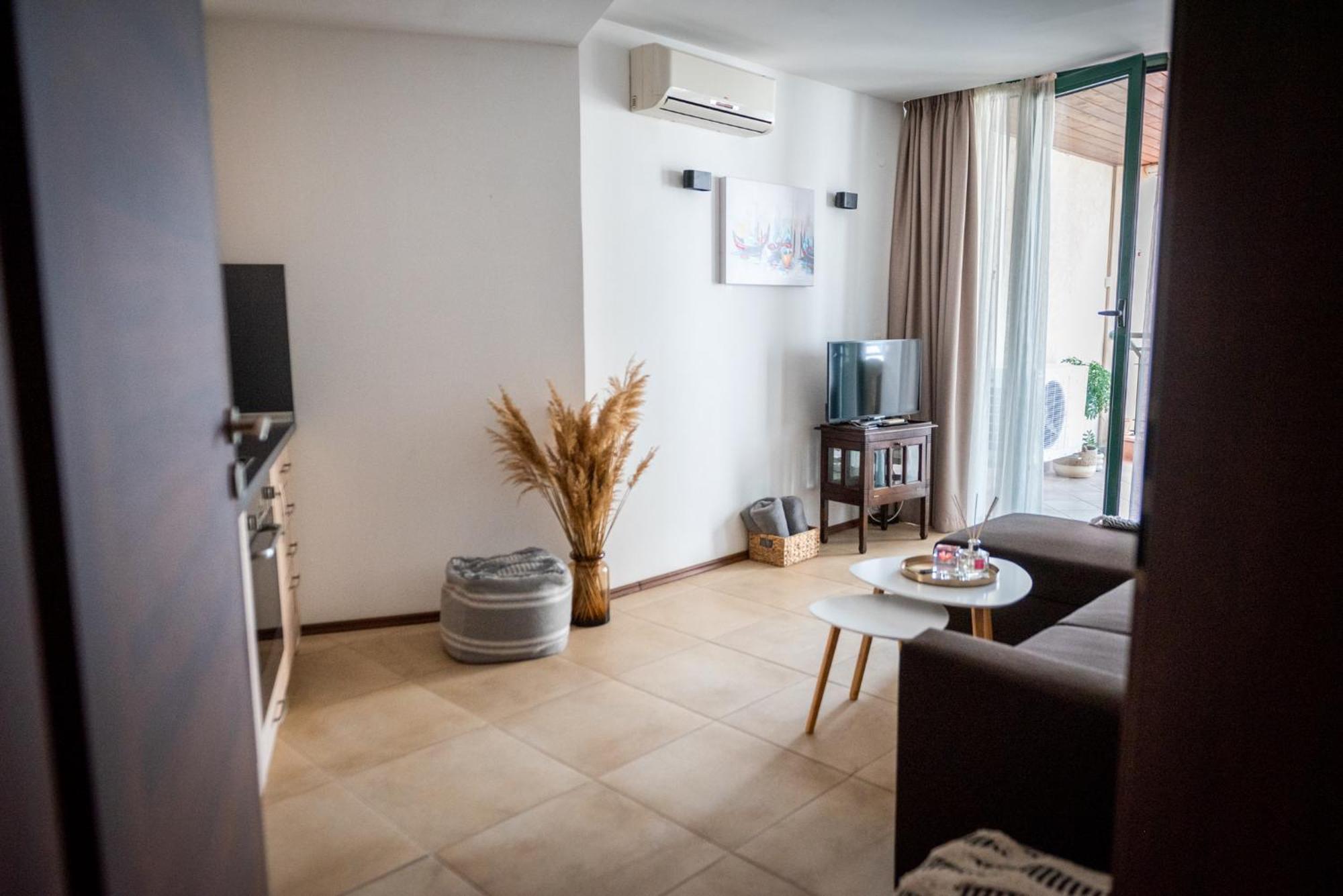 Port Balchik Apartment Bagian luar foto